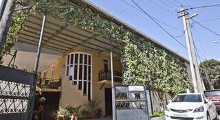 Гостиница Кавказский Двор Гостевой Дом Адлер-0